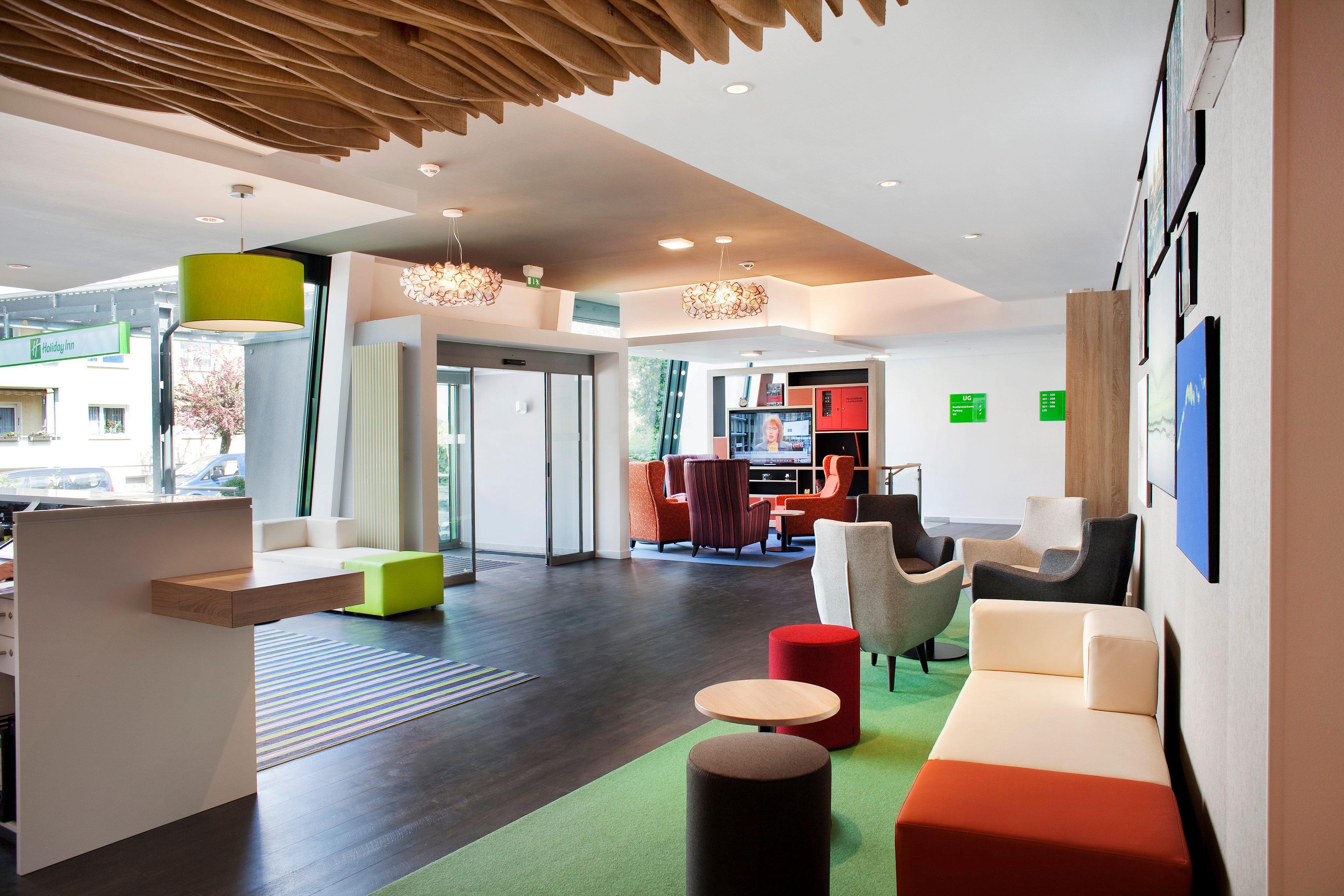 - South, An Ihg Hotel 4*