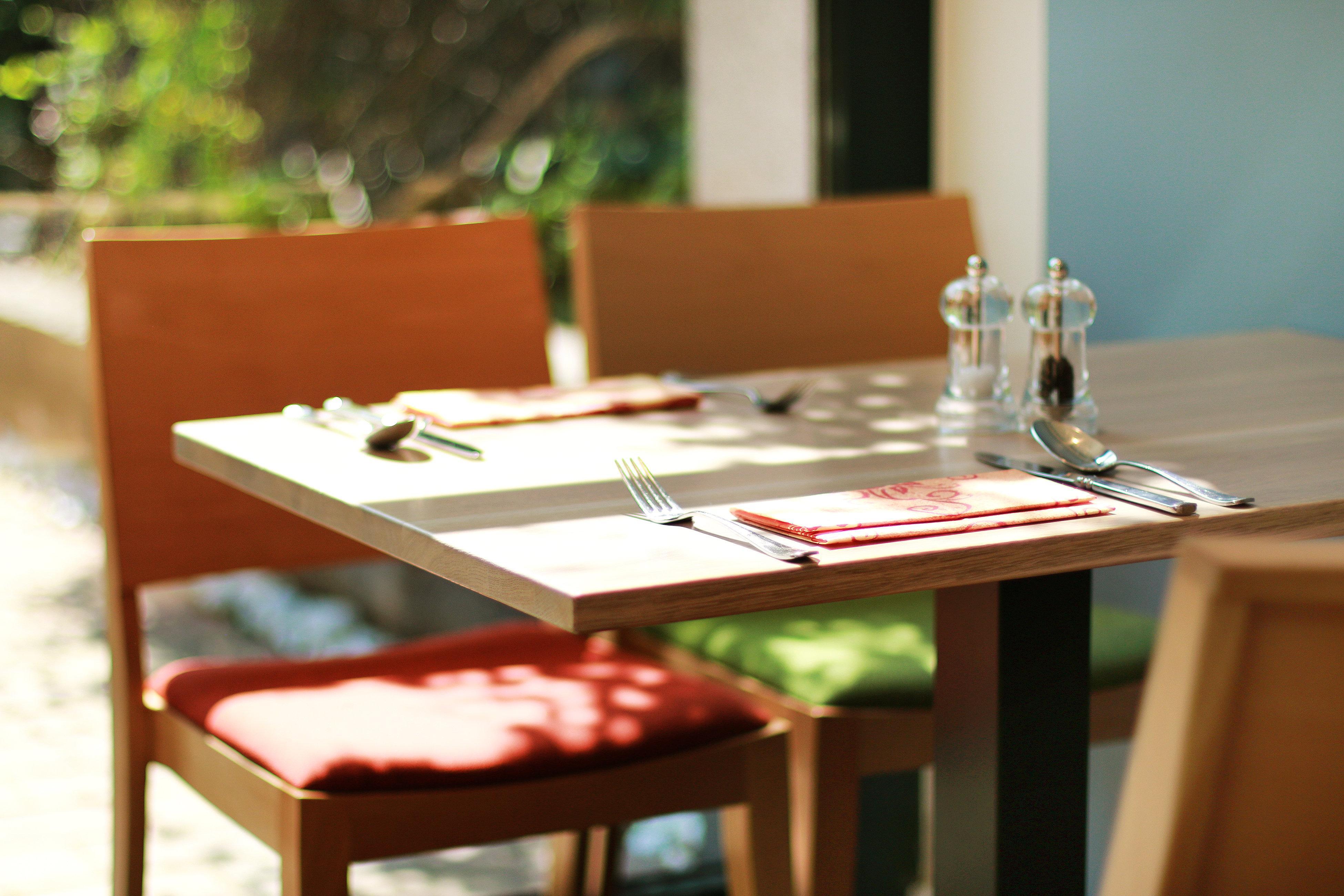 - South, An Ihg Hotel 4*