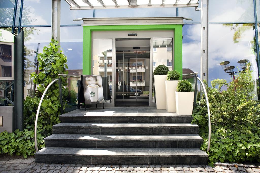 - South, An Ihg Hotel Dresden