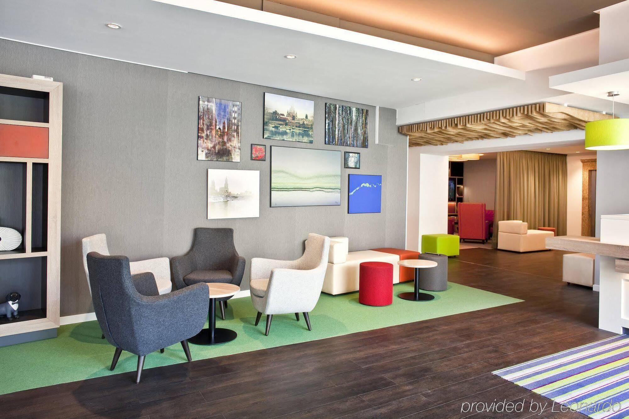 Hotel - South, An Ihg